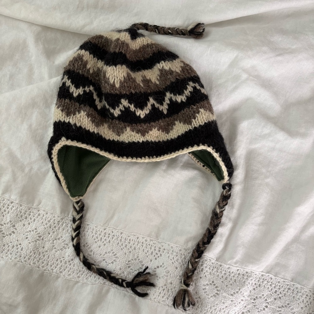 100% Wool Knit Beanie Hat Unisex One Size aztec pattern